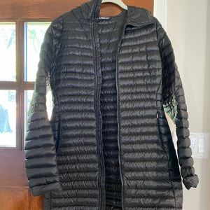 Arc’teryx Black Cerium Nuri UltraLight Jacket Puffer Hoodie Medium Parka Down